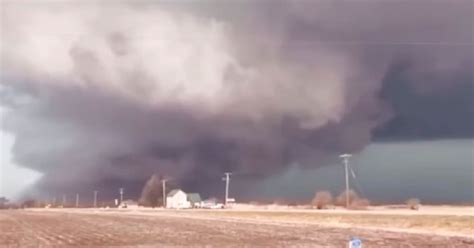 Al Menos Seis Personas Murieron Tras El Paso De Tornados En Tennessee