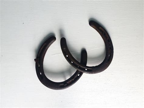 Vintage Horseshoes Set Of Two Horseshoes Antique Horseshoes Etsy