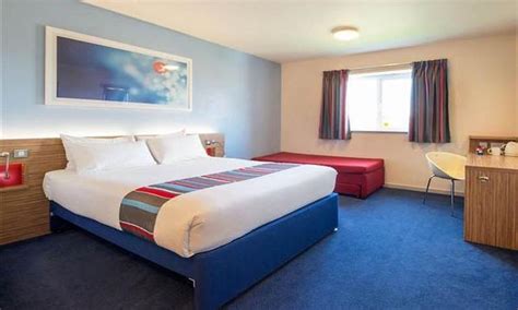 Travelodge Bournemouth Seafront ⋆⋆ United Kingdom Season Deals