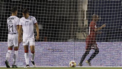 River Plate Goleó 5 1 A Chivas Con Doblete De Nicolás De La Cruz En