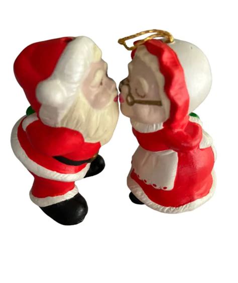 VINTAGE HAND PAINTED Mr Mrs Santa Claus Kissing Ceramic Mold