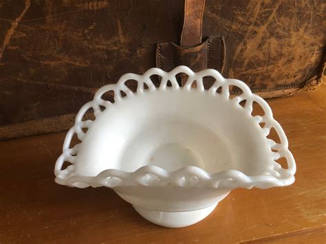 Vintage Milk Glass Pedestal Bowl Fruit Bowl Etsy