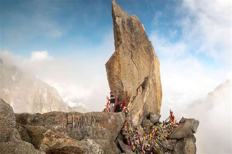 Kinnaur Kailash Yatra - Himalayan Climber