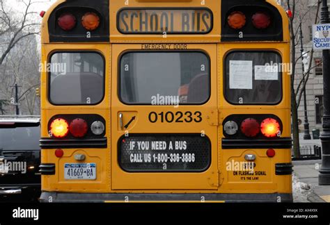 School bus New York Stock Photo - Alamy