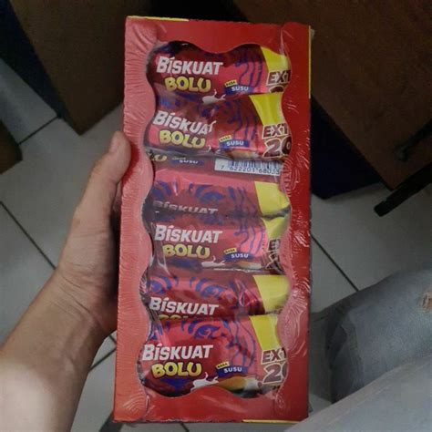 Jual Biskuat Bolu 19 2 Gr 1pack Isi 12 Bks Shopee Indonesia