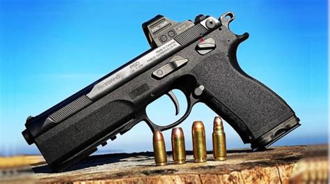 TOP 5 BEST RUGER HANDGUNS FOR EVERYDAY CARRY