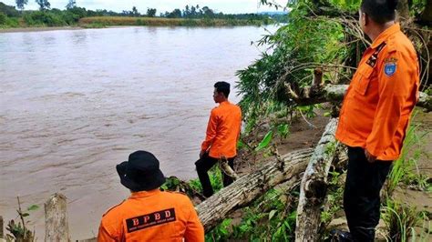 Bpbd Oku Timur Sumsel Imbau Masyarakat Di Pinggir Sungai Waspada Banjir