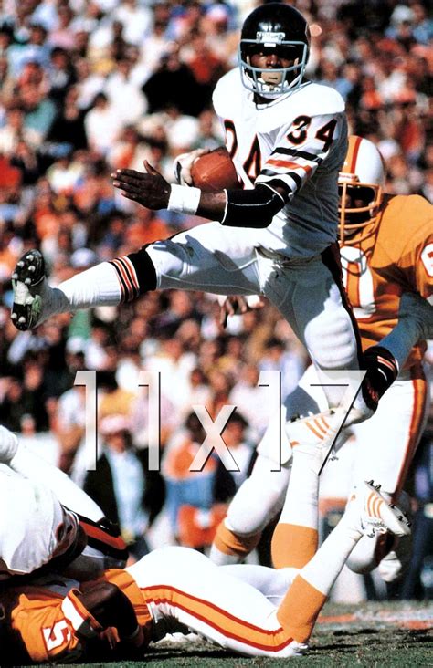 WALTER PAYTON Photo Picture CHICAGO Bears Football Photograph | Etsy