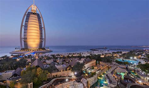 Experiece water theme park in front of Burj Al Arab, Dubai