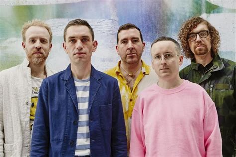 Volver a ser jóvenes con Hot Chip x Yuné Pinku en el nuevo sencillo Fire of Mercy Cassini MX