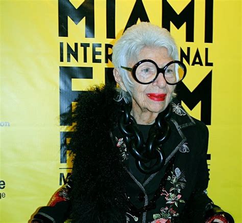 Iris Apfel The Queen Of Quirky Style Passes Away At 102