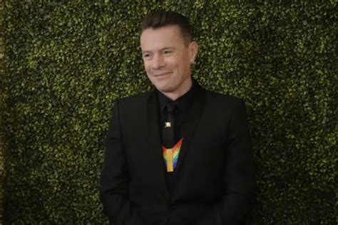 Larry Mullen Jr And His Journey To Recovery Drummerworld Articles