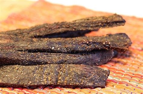 17 Best images about Recipes - Biltong and boxes on Pinterest | Bacon ...