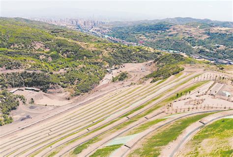 太原市杜儿坪矸矿山披绿装 国际在线