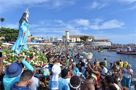 Baianos Celebram Iemanj Em Salvador Fotos Fotos Em Bahia G