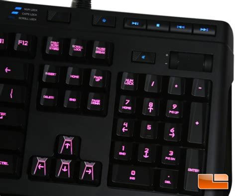 Logitech G910Looking around the Logitech G910 Orion Spark