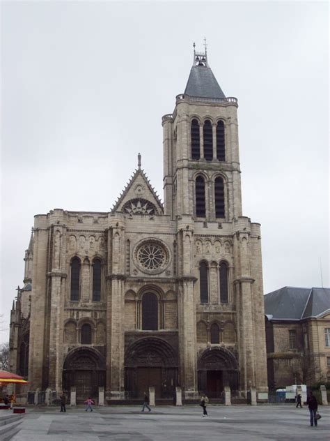 Saint Denis, Gothic architecture - Pearl: The Adventures of an American ...