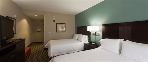 Hampton Inn New Brunswick Hotel in North Brunswick, NJ