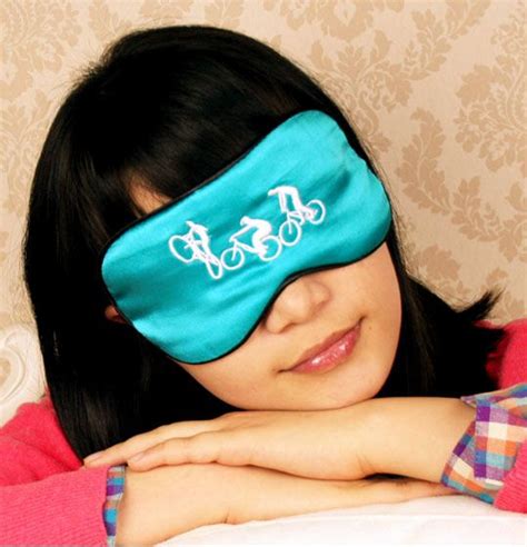 1pc New Pure Silk Sleep Eye Mask Padded Shade Cover Travel Relax Aid