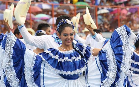 Como Se Celebra El D A De La Independencia En El Salvador Mipaissv