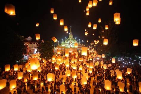 Vesak: A Guide to Celebrating Buddha's Life | Wanderlust