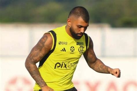 TRABALHANDO NOS BASTIDORES GABIGOL TEM ROTINA DE TREINOS INALTERADA