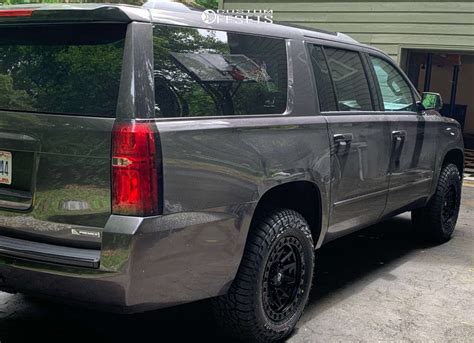 2017 Chevrolet Suburban With 18x9 20 Fuel Covert And 27565r18 Falken