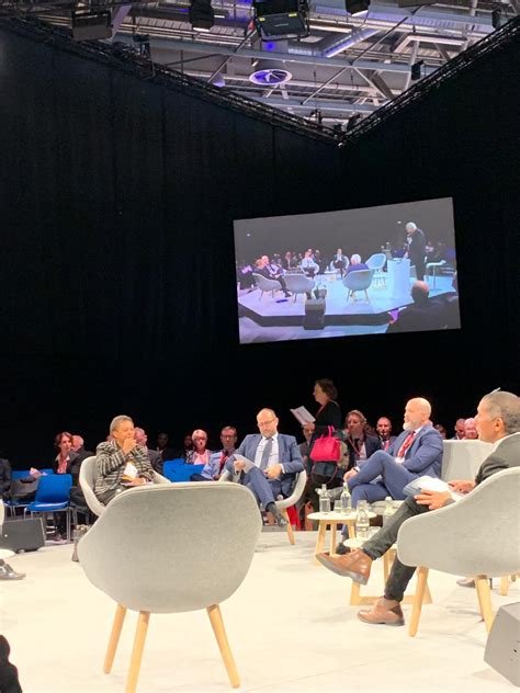 Emmanuel Sallaberry on Twitter Lors dune table ronde sur la sécurité