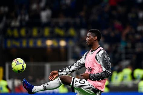 Pogba And Juve Try To Move Beyond Injury And Scandal