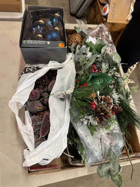 Crafting items and glass