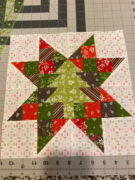 Pin By Patricia Grolemund On Quilting Christmas Tree Quilt Block