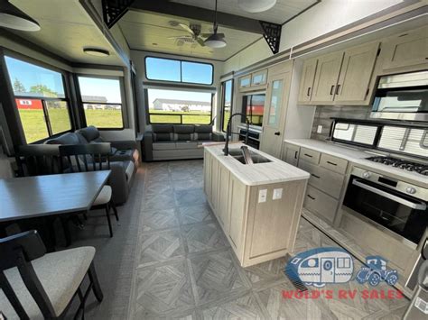 New Forest River Rv Salem Grand Villa Dl Destination Trailer At