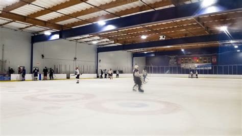 ICETOWN CARLSBAD - 65 Photos & 122 Reviews - Amateur Sports Teams ...