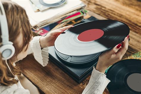 How To Store Vinyl Records Guardian Storage