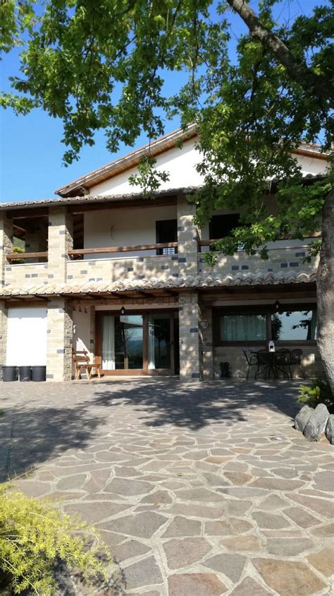 Villa O Villino In Vendita A Trevignano Romano Rif G 1 54440325