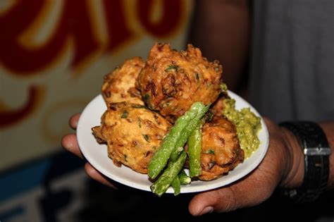 File:Indian Food snacks prasad-100.jpg - Wikimedia Commons