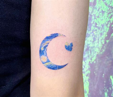 Cartoon Crescent Moon Tattoo