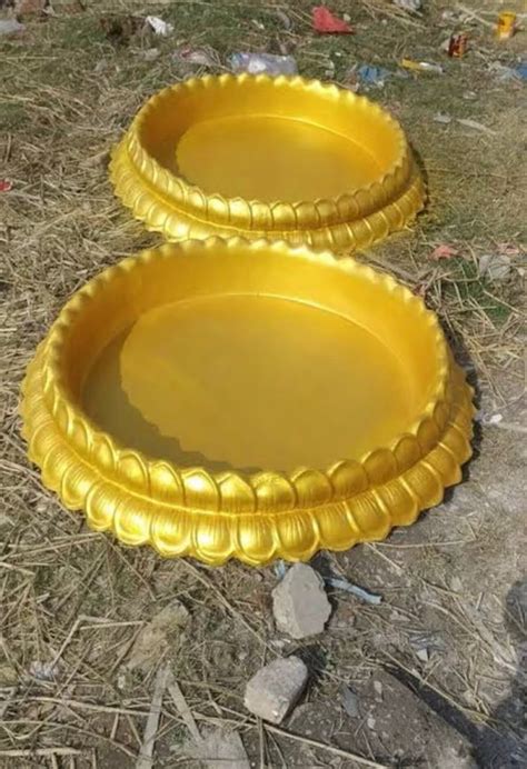 Fiber Lotus Flower Haldi Mehndi Iron Base Tub Urli For Wedding Decor