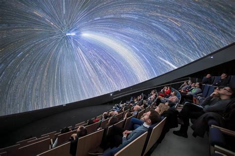 Eine Supernova über München Spektakuläres Planetarium Lädt Ins Weltall