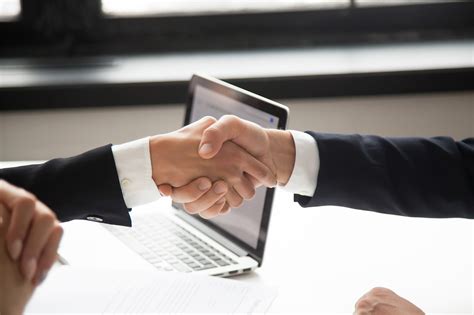 Мистецтво продажів та клієнтоорієнтований підхід у бізнесі