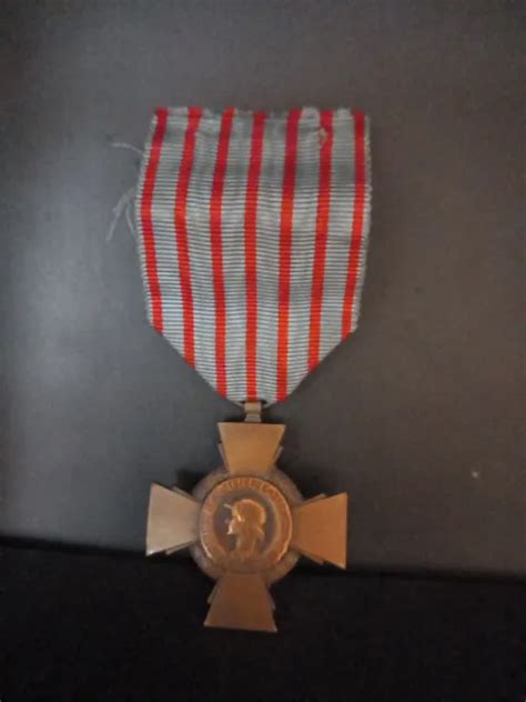 MÉDAILLE MILITAIRE CROIX Du Combattant 1914 1918 EUR 15 00 PicClick FR