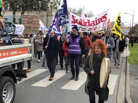 VidÉo Réforme Des Retraites À Fontenay Le Comte Un Cortège Plus