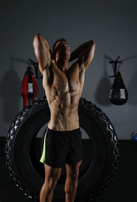 Hanging Leg Raises Your Definitive Guide To The Best Ab Exercise Ignore Limits