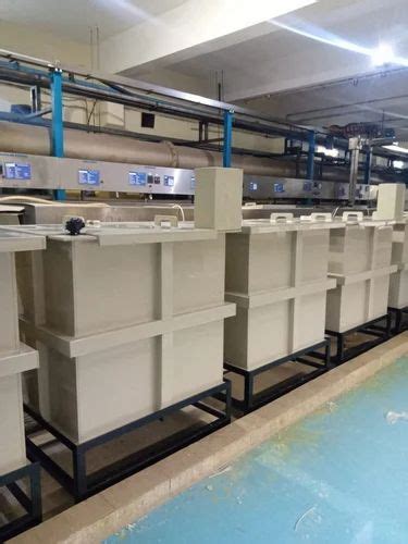 Polypropylene Pp Electroplating Tank 100 150 Psi Storage Capacity