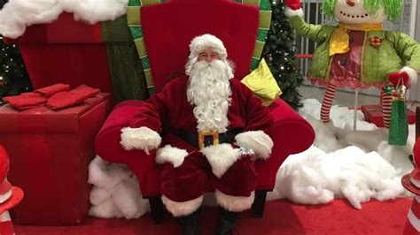 I Just Want My Daddy Home What Kids Told This Mall Santa Cbc News