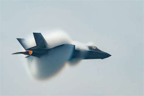 The Fastest Combat Aircraft in the US Navy Is a Next-Generation Stealth ...