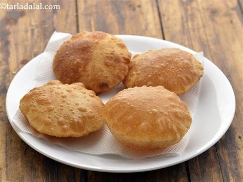 Puri Bhaji Poori Bhaji Aloo Puri Bhaji Recipe