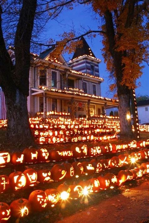 Best Ideas For Halloween Decorations Yard With Easy Tips