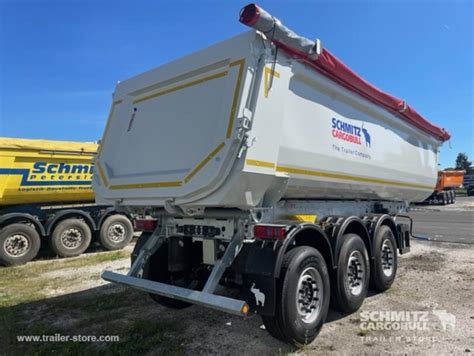 Schmitz Cargobull Steel Half Pipe Body Tipper 5472468 EN