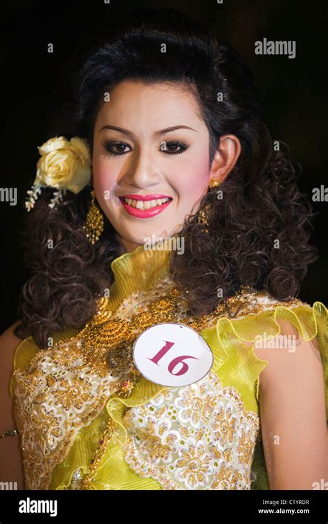 Entrant In A Kathoey Beauty Pageant In Nong Khai Nong Khai Province